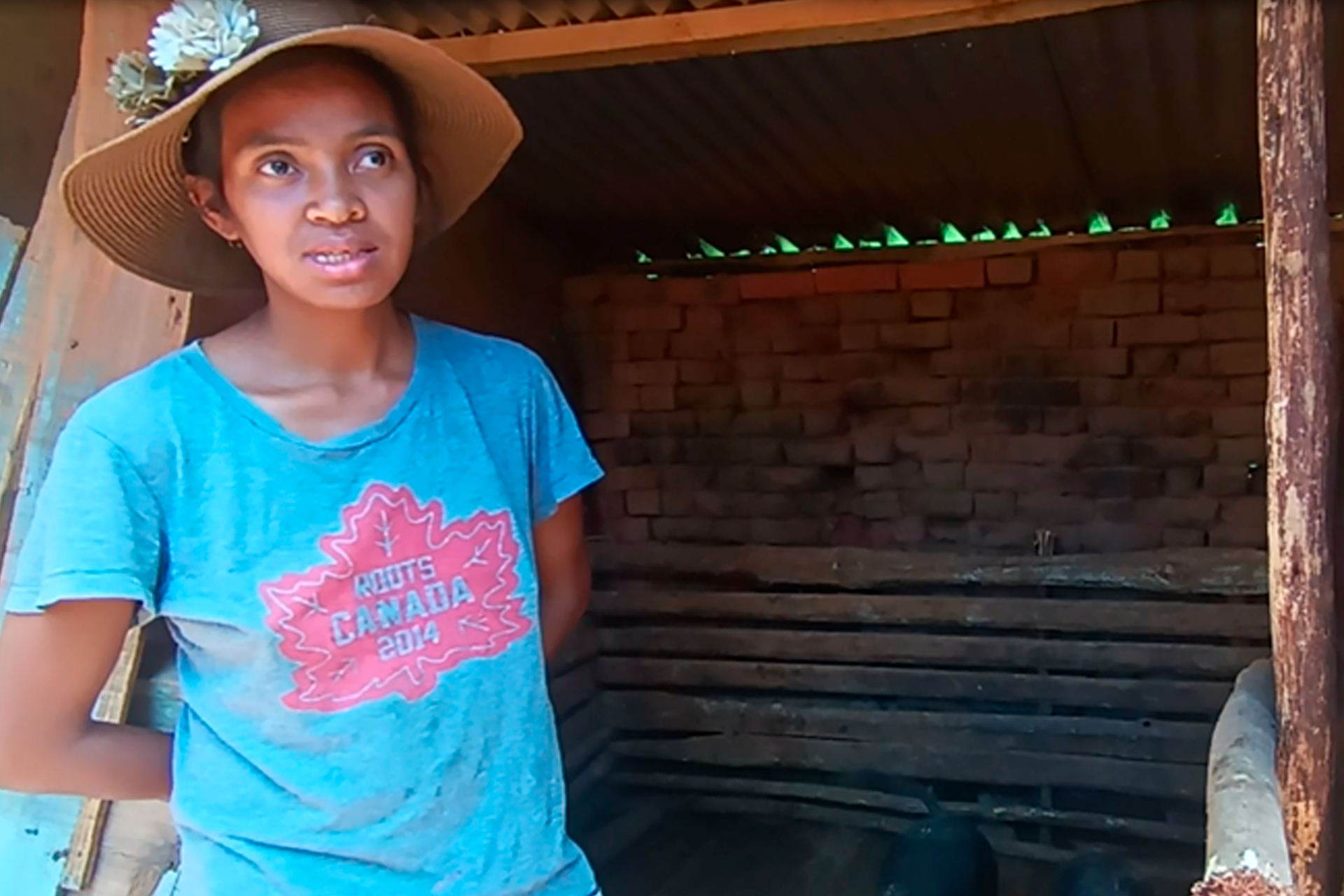 Mrs Falia, a pig farmer from the Akazomirotra community, which has participated in the recent One Health project