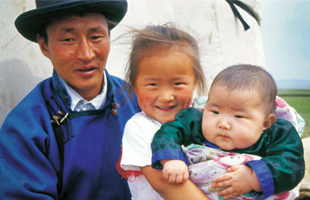 Portrait of a father with his 2 children